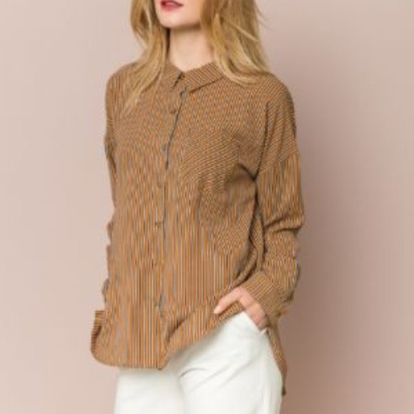 Hem & Thread Tie Back Button Up Blouse - Picture 5 of 8